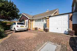 Front aspect - click for photo gallery